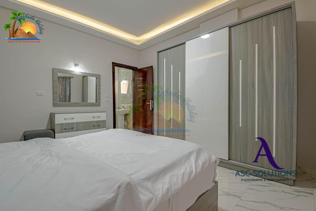 The Awesome 3-Bedroom Apartment & 2 Bathroom In Al-Ahyaa Hurgada Dış mekan fotoğraf