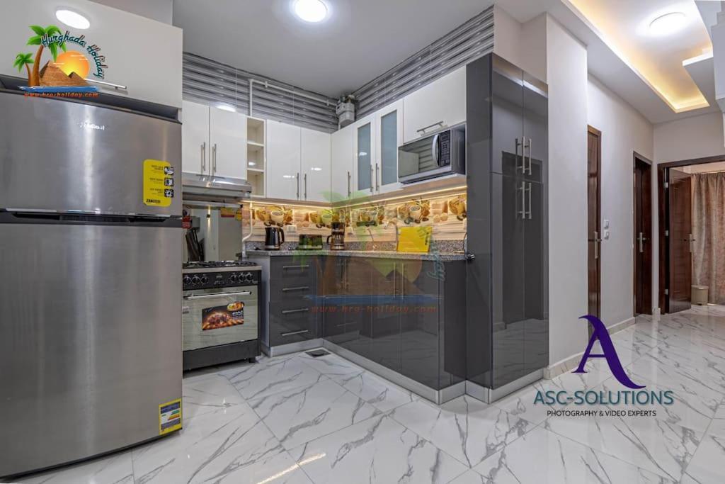 The Awesome 3-Bedroom Apartment & 2 Bathroom In Al-Ahyaa Hurgada Dış mekan fotoğraf