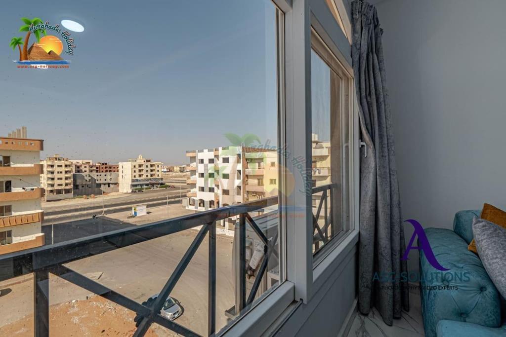 The Awesome 3-Bedroom Apartment & 2 Bathroom In Al-Ahyaa Hurgada Dış mekan fotoğraf