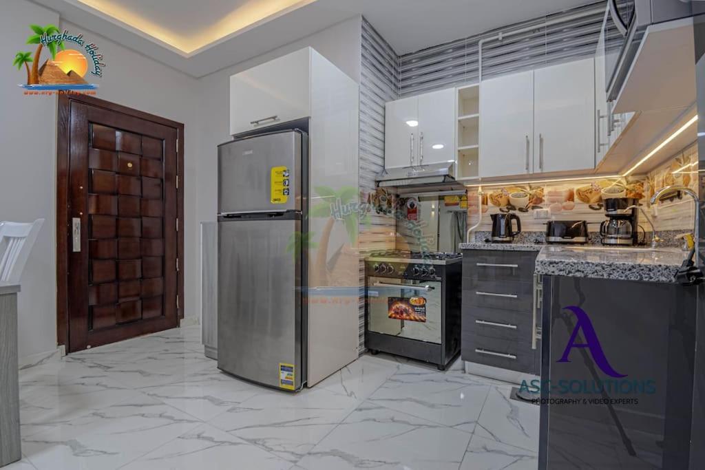 The Awesome 3-Bedroom Apartment & 2 Bathroom In Al-Ahyaa Hurgada Dış mekan fotoğraf