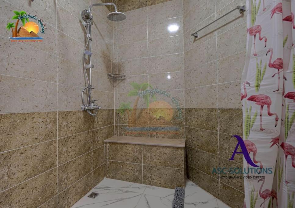 The Awesome 3-Bedroom Apartment & 2 Bathroom In Al-Ahyaa Hurgada Dış mekan fotoğraf